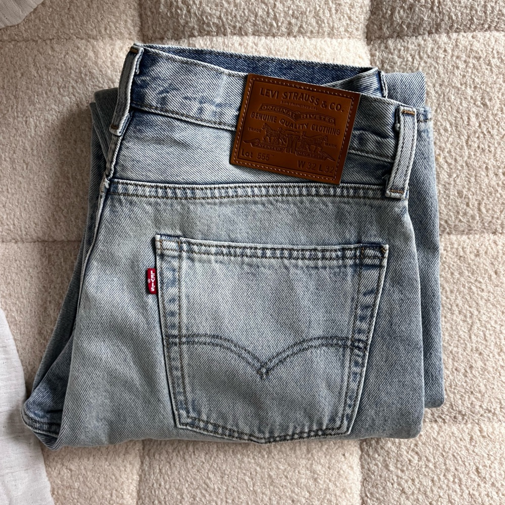 Levi’s 555 Jeans “Call Me Again” Light Wash Men’s 32x32 (Never Worn)